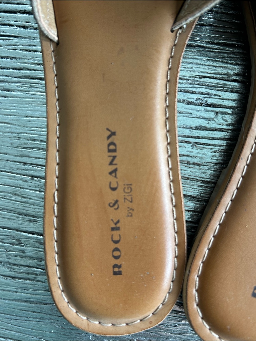 Rock & Candy Silver Sparkle Slide Sandals with Tan Footbed like new - Picture 2 of 6